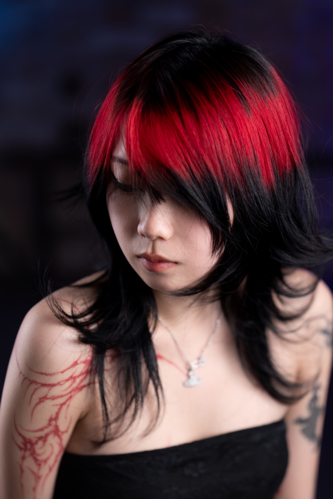 Portrait showing an Angel Ring color technique