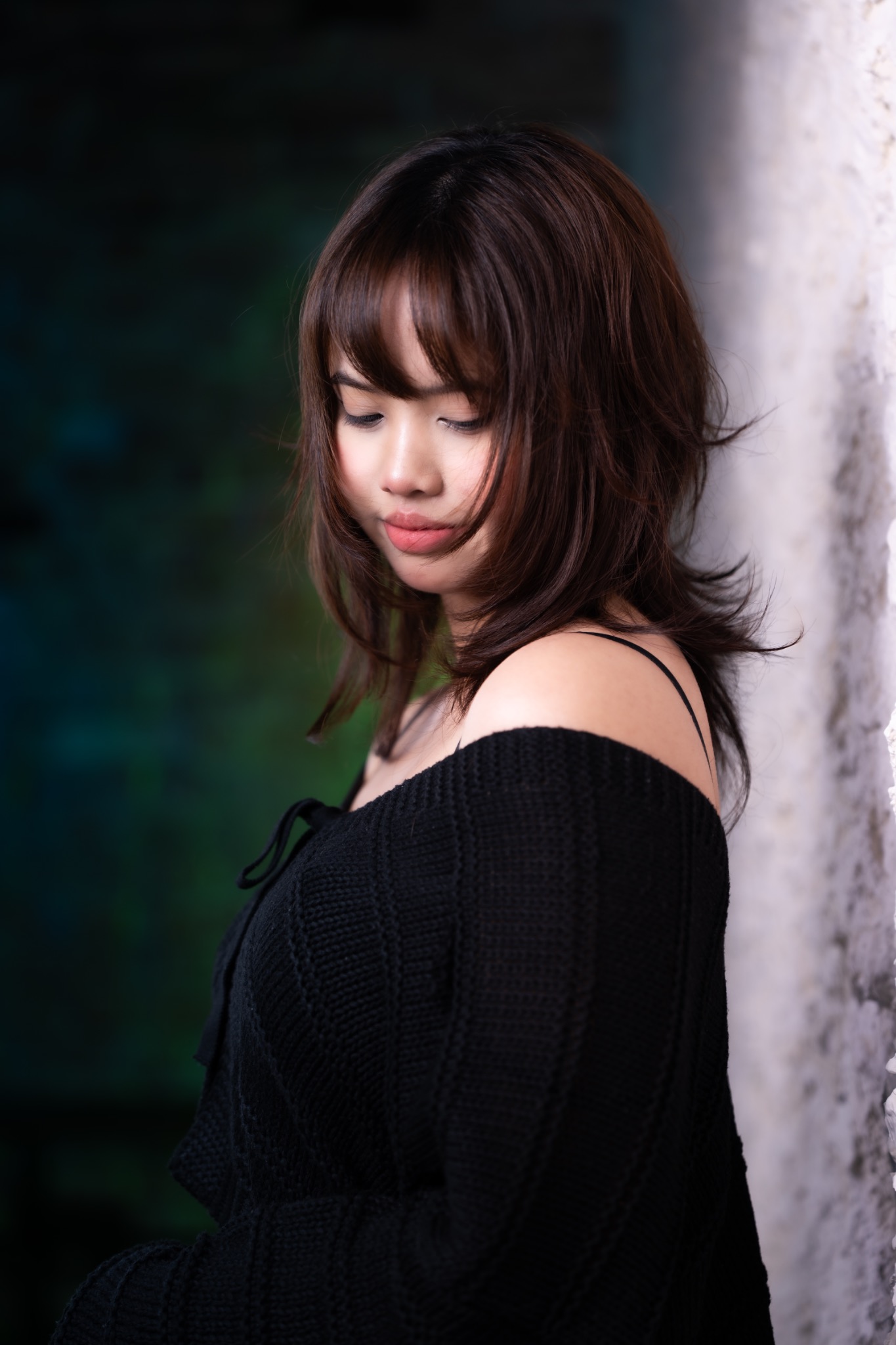 Kenn warm brown layered haircut